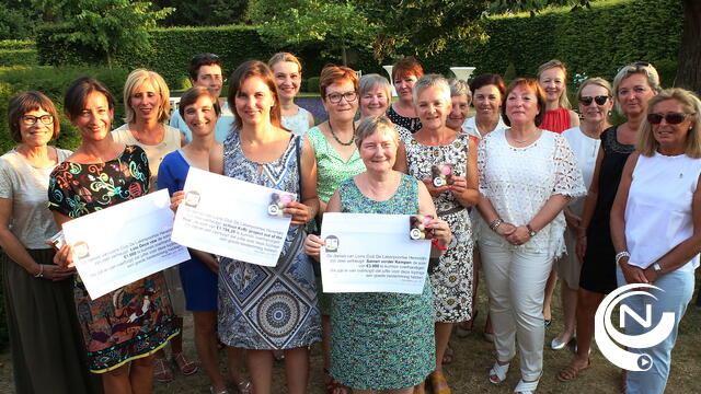 De Lakenpoortse Lions reiken cheques uit 
