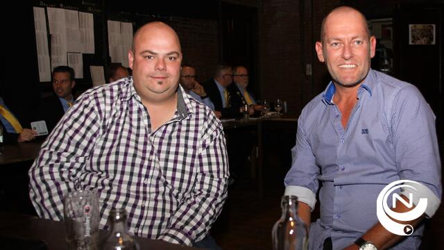 Prins Stijn I en nar Kurt regeren over Heurtuit