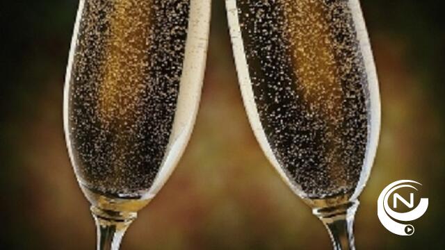 Waarom geen nieuwjaarsdrink in Herentals ? Herenthout en Lille vieren zondag