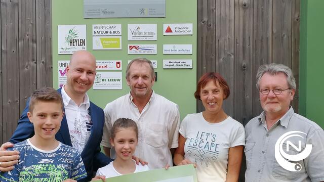 Cheque 1.000 euro voor VOC Neteland