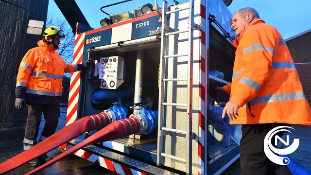 Civiele bescherming verwijdert kilometerlange olievlek op Albertkanaal