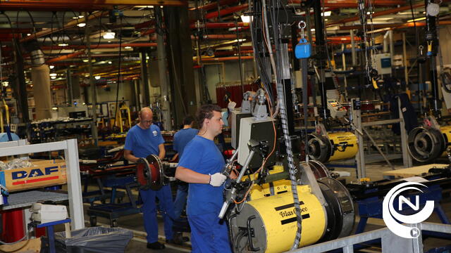 DAF Trucks neemt 350 extra werknemers in dienst