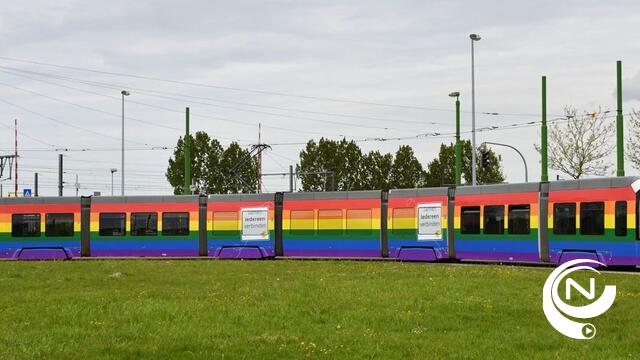 De Lijn kleurt regenboog
