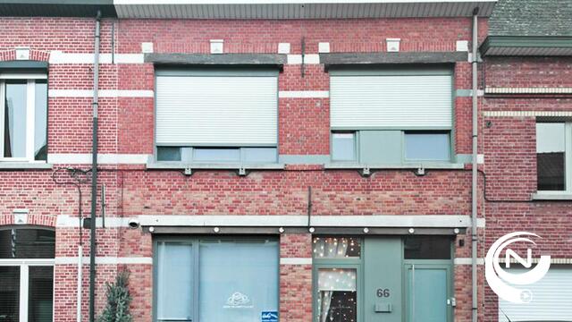 Interventieteam pakt man en vrouw op in Molenstraat