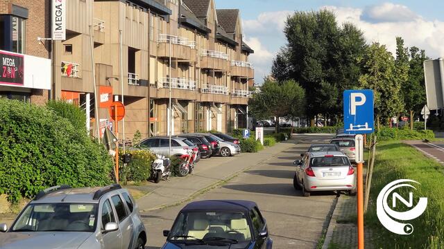 Parkeerstrook aan Gandhiplein wordt heraangelegd 