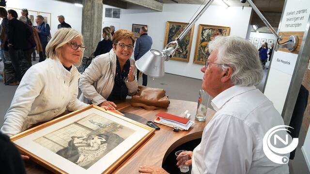Nederlandse invasie voor 'Tussen Kunst en Kitsch' in Art Center Hugo Voeten 