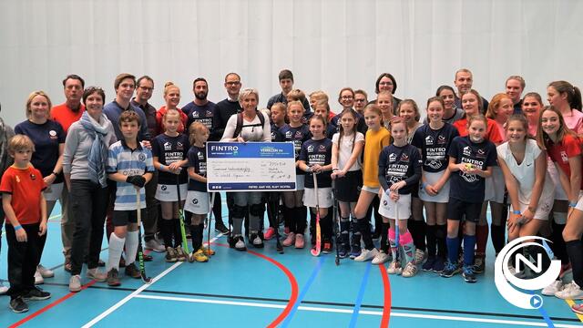 HC ARTEMIS : cheque van €2.250 voor To Walk Again vzw