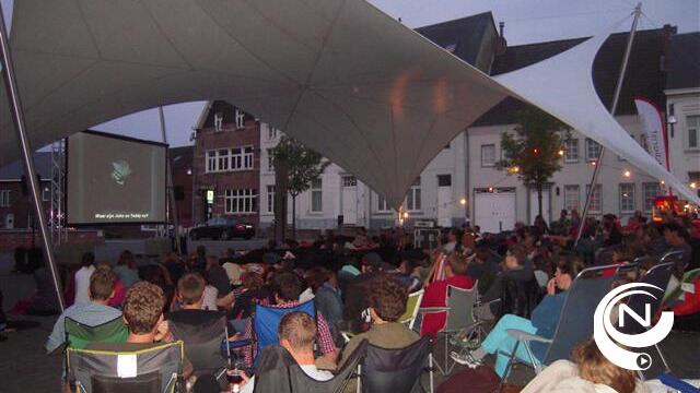 Eerste openluchtfilm jeugddienst Heist Op Den Berg succes