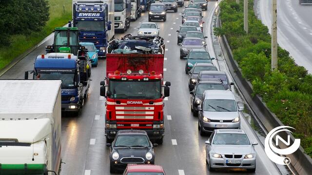 E313 : AWV pakt spoorvorming aan, 4 weekends werken richting Antwerpen