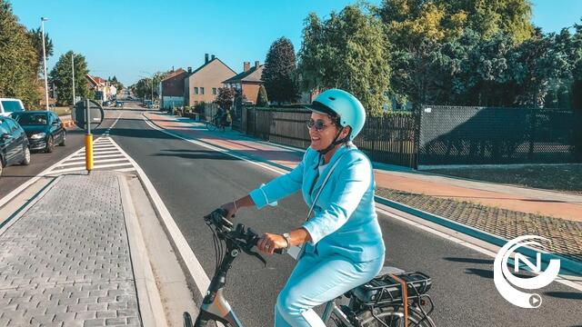 Minister Lydia Peeters maakt concrete fietsprojecten binnen relance bekend