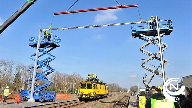 Infrabel start elektrificatiewerken tussen Mol en Hasselt