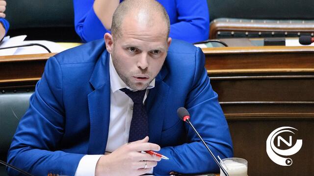 Peiling : Theo Francken populairste, Maggie De Block uit top-3