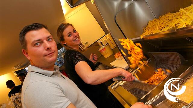 Week van de Friet 2025:  "2/3 van de Vlamingen vindt dat je voor échte, lekkere frieten in de frituur moet zijn"
