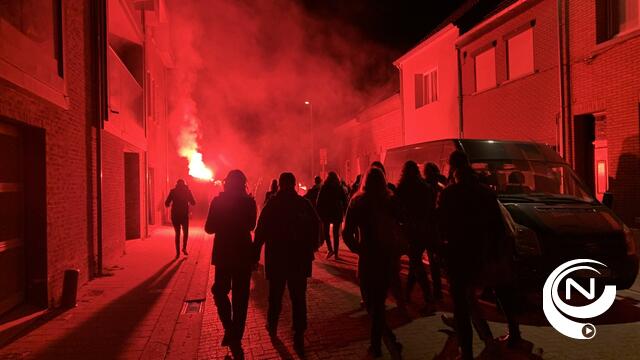 Burgemeester Geel na fakkeltocht tegen coronamaatregelen: "Boos en ontgoocheld"
