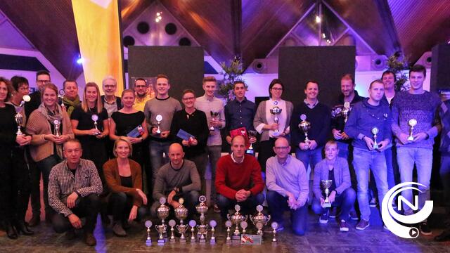 30e Wisselbeker van de gouverneur : uitreiking prijzen