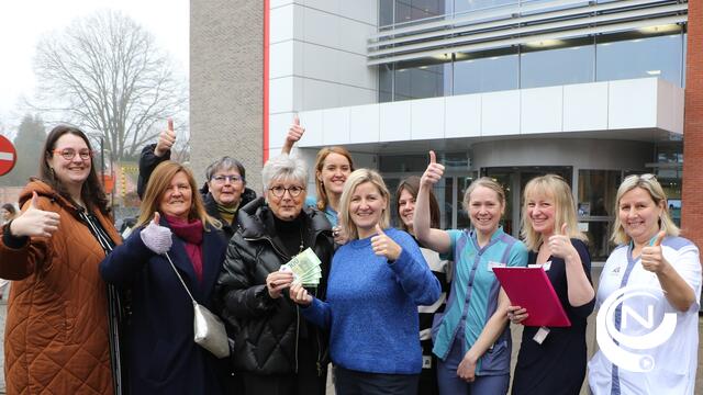 Herentals Boekt! schenkt €500 voor mutsen