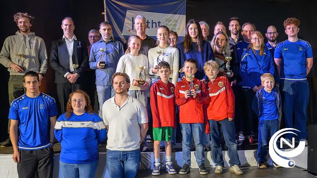 Herenthoutse sportlaureaten en -kampioenen in de verdiende bloemetjes