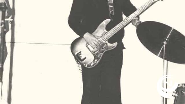 Bassist Herman Hermans (62) overleden : uitvaart op maandag 22/8