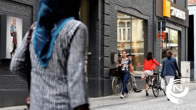 Werkgevers mogen hoofddoek verbieden op de werkvloer