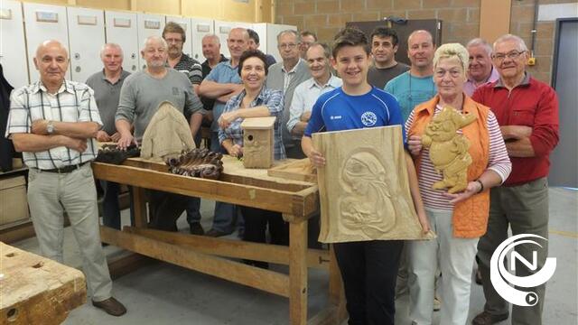 Houtsnijdersclub De Kempen viert 10-jarig jubileum met tentoonstelling in zaal 't Hof 