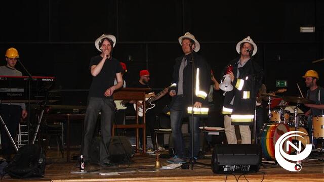 Muzikaal spektakel voor jong en oud in Barak Bizar