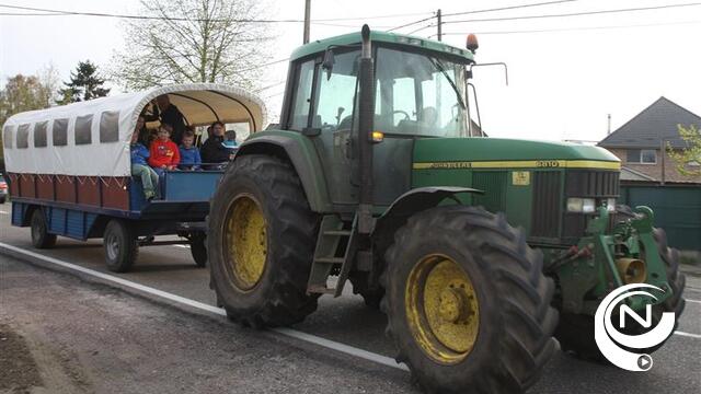 Fanfare De Strijders uit Oosterwijk op Kapellekenstocht