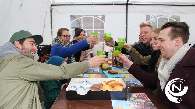 Opening toeristisch seizoen bij winterse buien