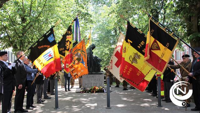 Imposante officiële herdenkingsplechtigheden einde WO II in Neteland - extra foto's