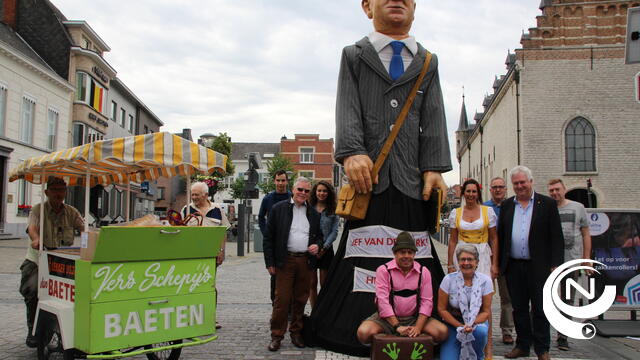 90 jaar vrijdagse markt : feestmarkt vandaag