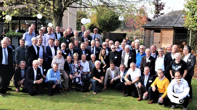 Unieke 8e reünie 'Ex-renners vriendenkring Suske Verhaegen' in Maekelhoeve
