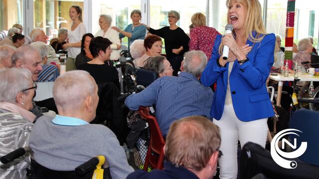Replay senioren @ WZC St.-Anna met schitterende Micha Marah