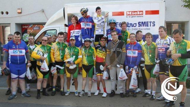 Wielerwedstrijd Geel Ten Aard : G-sporters zijn allemaal kampioenen