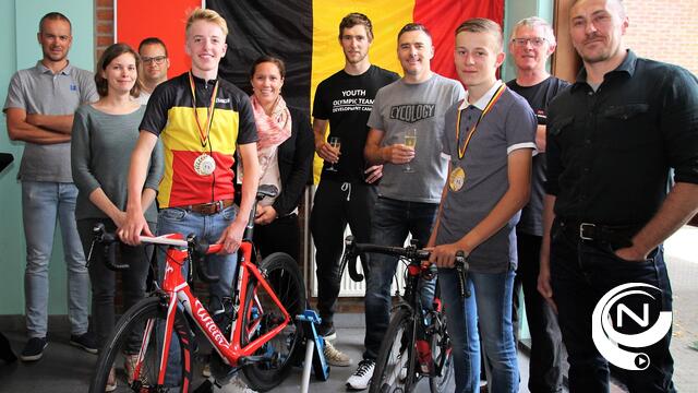 BK-duathlonkampioenen Rik en Vince van Campus De Vesten in de bloemen