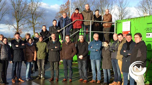 Kasterlee en Lille brengen werkbezoek aan gezamenlijke recyclagepark Dessel/Retie