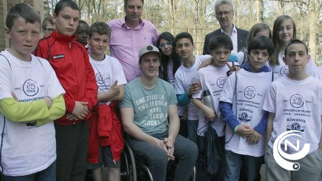 Kinderen sportkamp maken kennis met ex-motorcrosser Joel Roelants