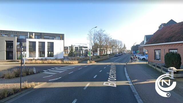 Noodzakelijke aanpassingen aan nutsleidingen gebundeld tijdens werken fietspad Broechemsesteenweg