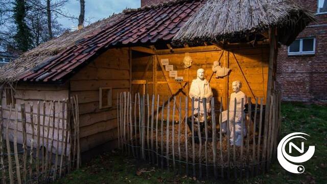 Rauw viert kerstmis met het ganse dorp