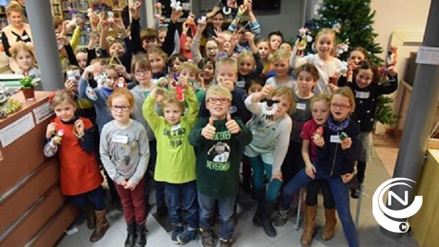 40 Herenthoutse kinderen maken kerstversieringen in bib 