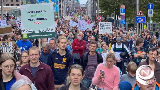 Klimaatmars trekt met 25.000 deelnemers door Brussel