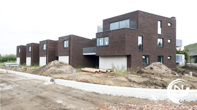 Gemeente Kasterlee, De Ark en Geelse Huisvesting openen nieuwe woningen Rulloop 