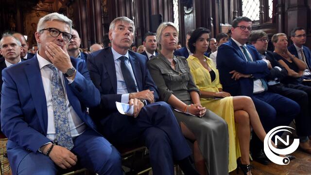 Vlaams Parlementsvoorzitter Kris Van Dijck (N-VA) vertrekt vroegtijdig op 11 juli-viering na berichten over fraude (1)