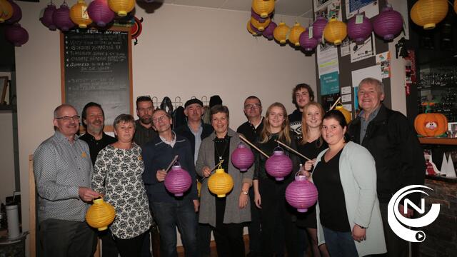Lampionnenwandeling apotheose 'Lilse Krawaten for Life'