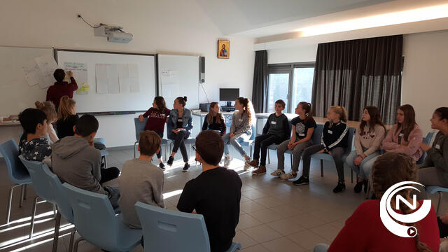 Leerlingenraden VSLS Westerlo en Oosterwijk kregen bijscholing vergaderen