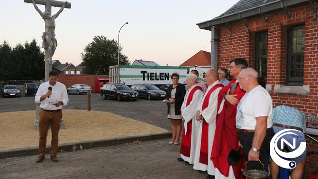 Inhuldiging gerestaureerd kruisbeeld Sluis