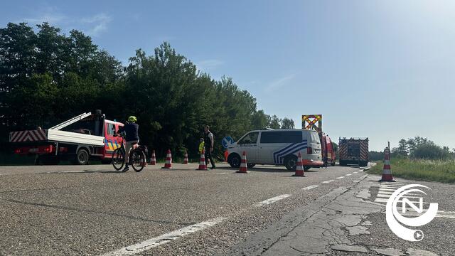 Buurtbewoners geëvacueerd na ongeval transport met gevaarlijk stoffen op Zuiderring Mol  - UPDATES