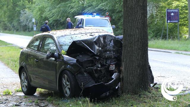 39-jarige bestuurder uit Mol-Rauw overleeft klap tegen boom niet op Kiezelweg