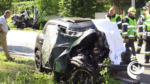 37-jarige Herentalsenaar verongelukt bij frontale botsing op Lierseweg, 1 zwaargewonde - update