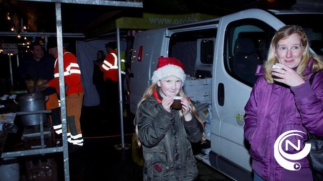 Natte eindejaarsdrink en kerstmarkt in Grobbendonk 