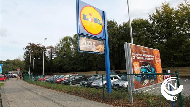 Lidl plant meteen nieuwe haag rond hekwerk parking : schepencollege in snelheid genomen