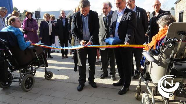 Nieuwe woningen Gielsbos officieel in gebruik genomen 